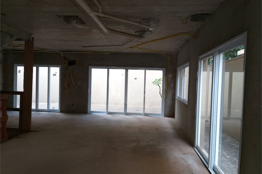 Casa, 4 quartos, 4 suítes, 6 vagas, à venda, no Barro Branco, em São Paulo.