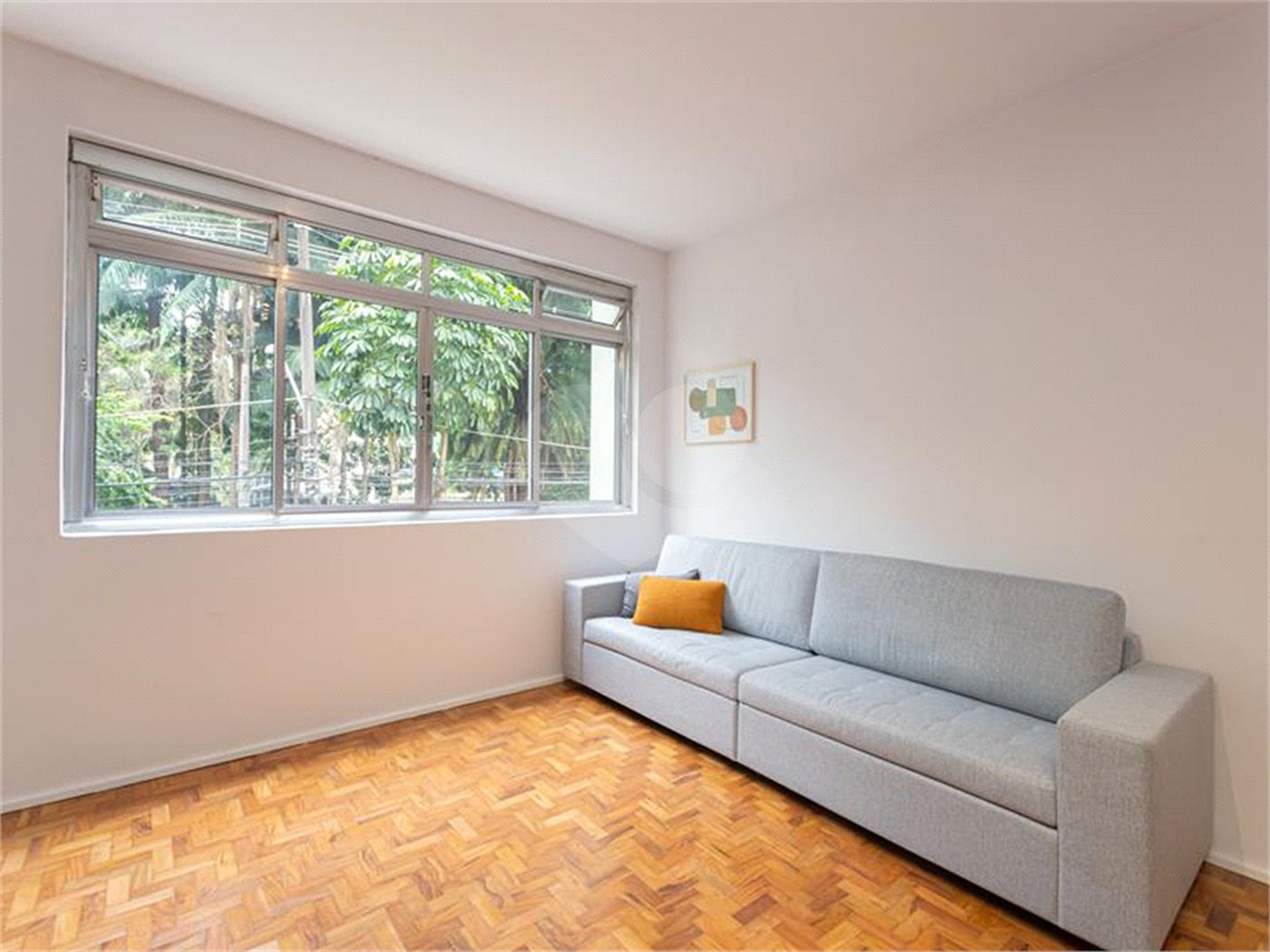 Excelente oportunidade para reformar e ficar com o apartamento dos seus sonhos!