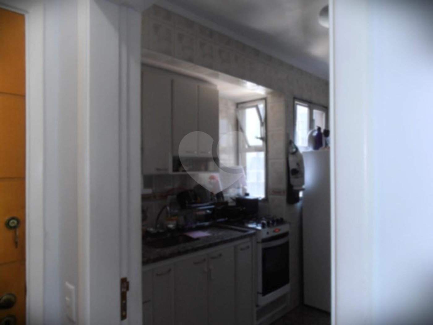 Apartamento à venda com localização privilegiada, 2 quartos, Liberdade x Bela Vista
