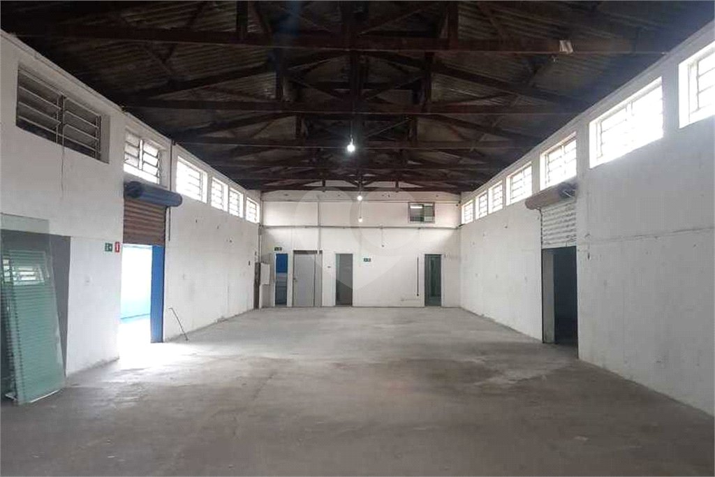 Galpão Comercial com 370m² para venda e locação na Vila Guarani – Excelente Oportunidade para Empresas