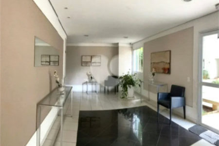 Apartamento c/2 dormitórios, 1 banheiro e Lazer completo á 150 metros do metrô Belém - Mobiliado pronto para morar.