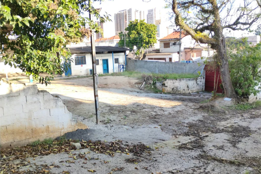 Aluga-se imóvel comercial na Zona Sul com 1500 m2
