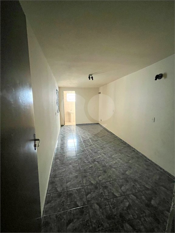 Duas casas no mesmo terreno – versatilidade e espaço no Jardim Cruzeiro do Sul