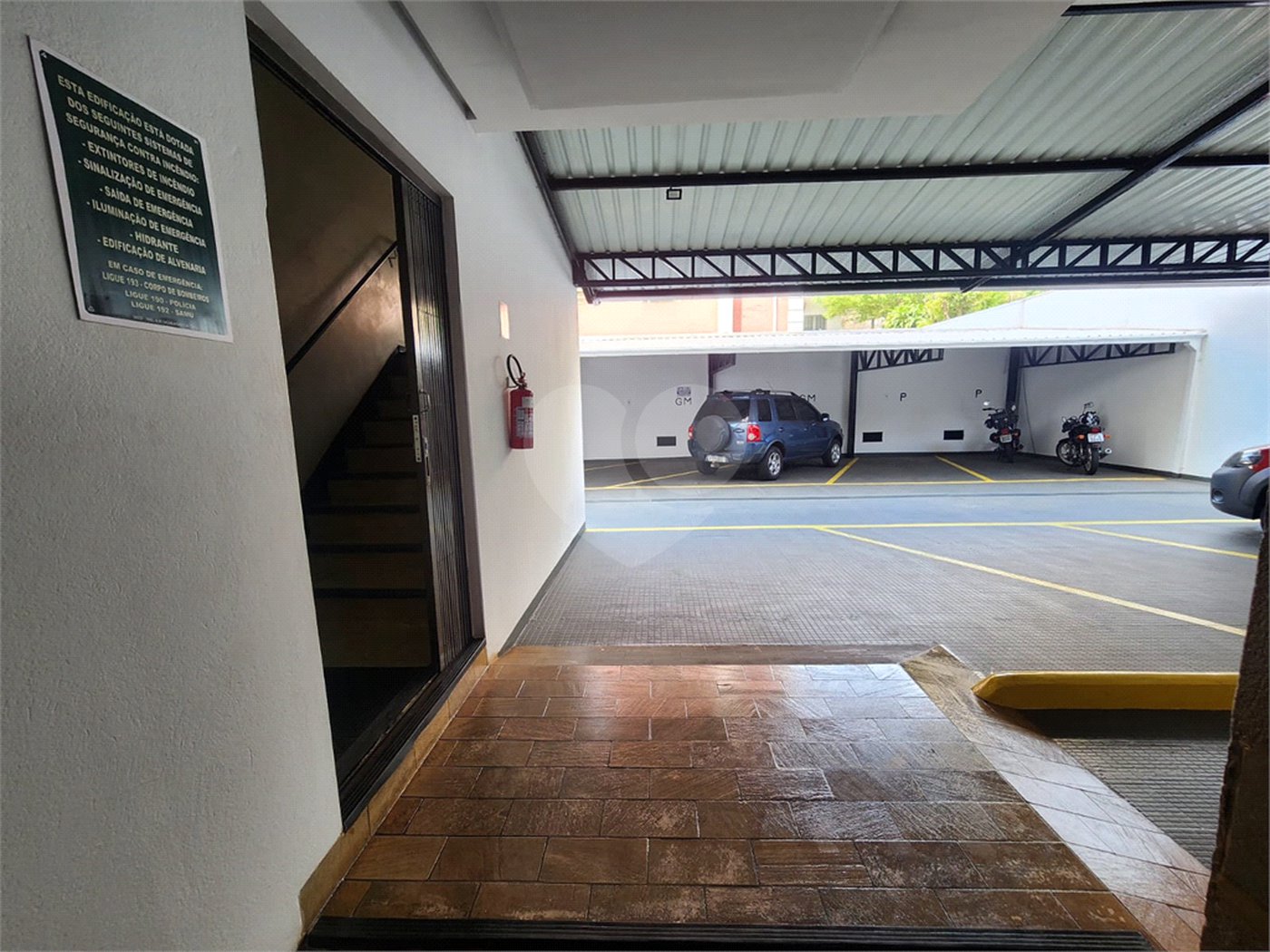 Apartamento no Edifício São Carlos