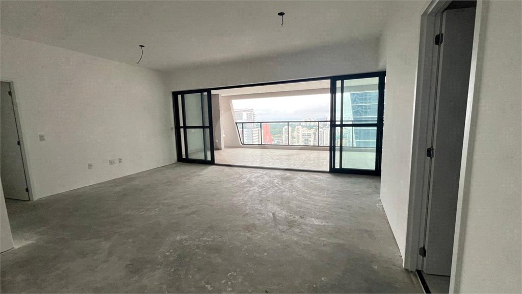 Apartamento à venda com 3 suítes em Chácara Santo Antônio (zona Sul), São Paulo, SP