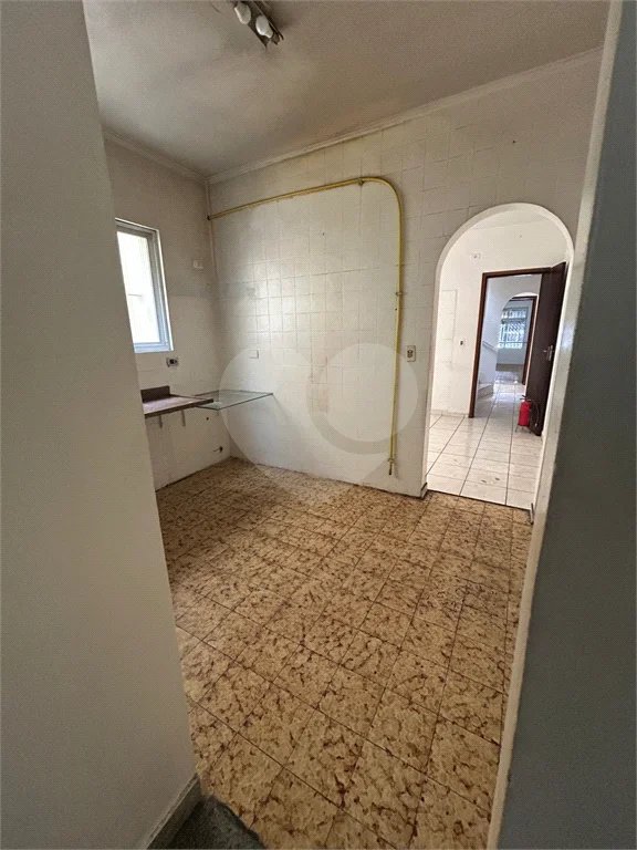Excelente sobrado para comércio ou residência na Vila Santa Catarina