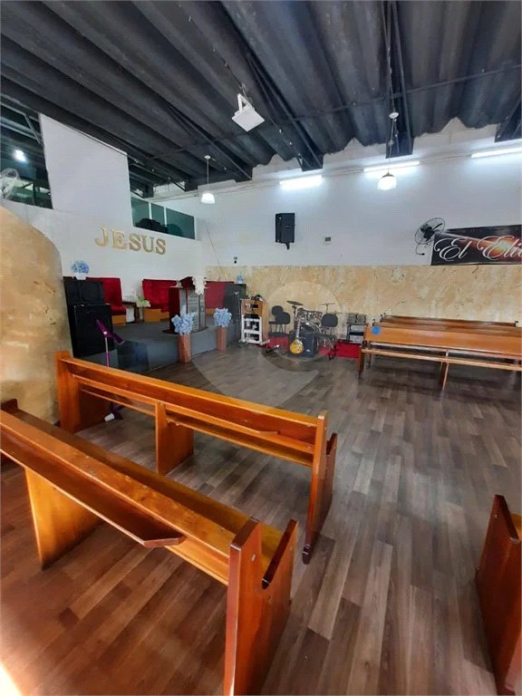 Prédio inteiro comercial á venda em Real Parque, São Paulo