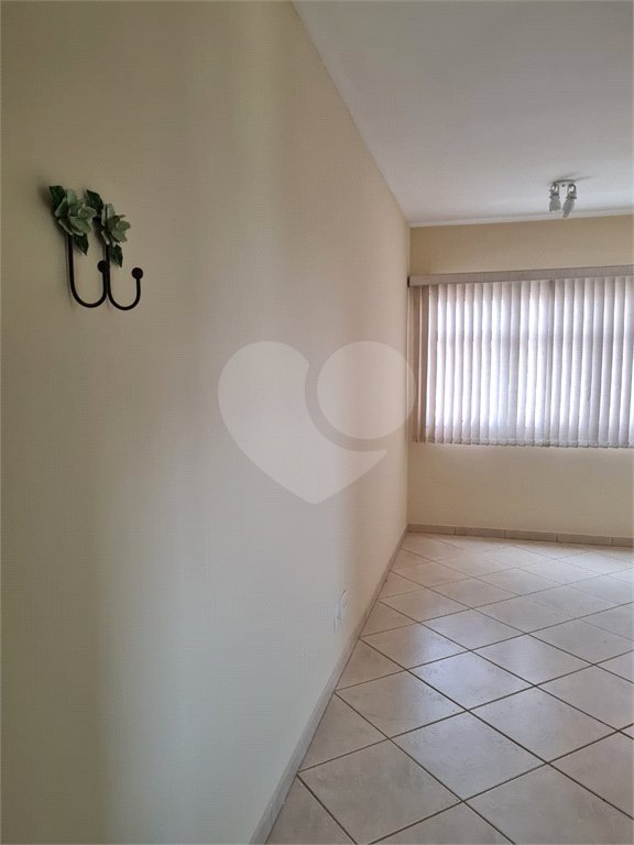 Apartamento no Condomínio Monte Verde.