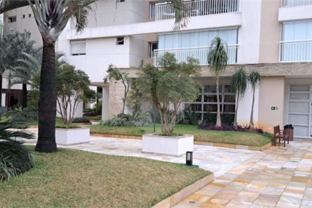 Apartamento à Venda no Campo Belo com 123m², 2 Suítes, Churrasqueira e 2 Vagas