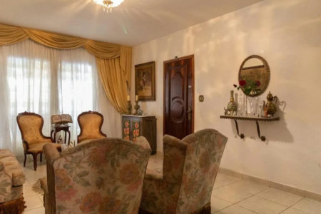 Casa à venda com 3 quartos, sendo 1 suíte, em Ferreira, São Paulo - SP