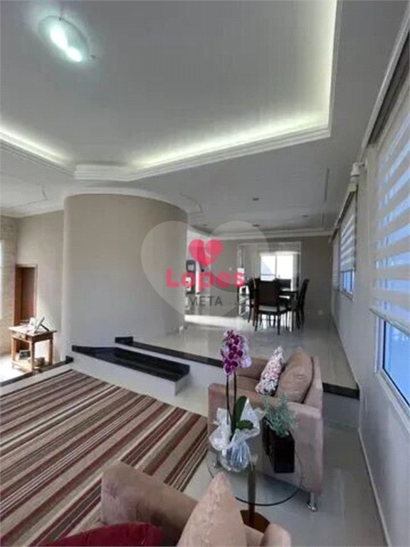 CASA A VENDA EM CONDOMINIO COM 256M², 4 DORMITORIOS, 1 SUITE MASTER, 4 VAGAS - BAIRRO URBANOVA - SÃ