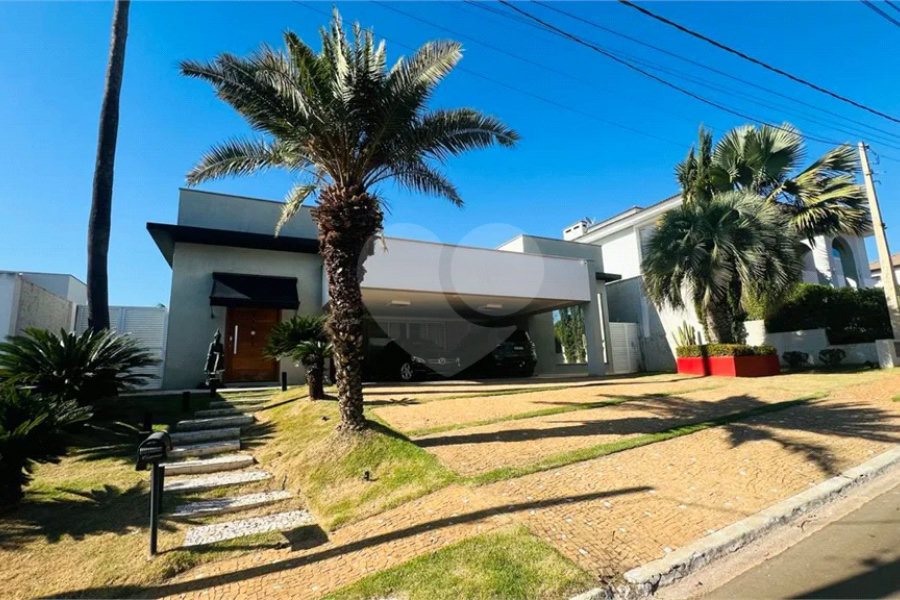 Casa térrea de alto padrão no Park Campestre 1