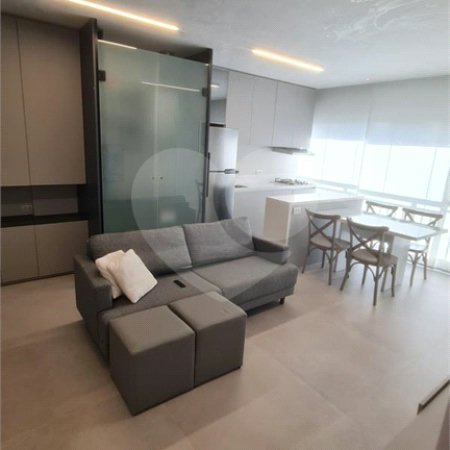 Apartamento com 2 dormitórios e uma suíte, mobilíado no Ibirapuera.