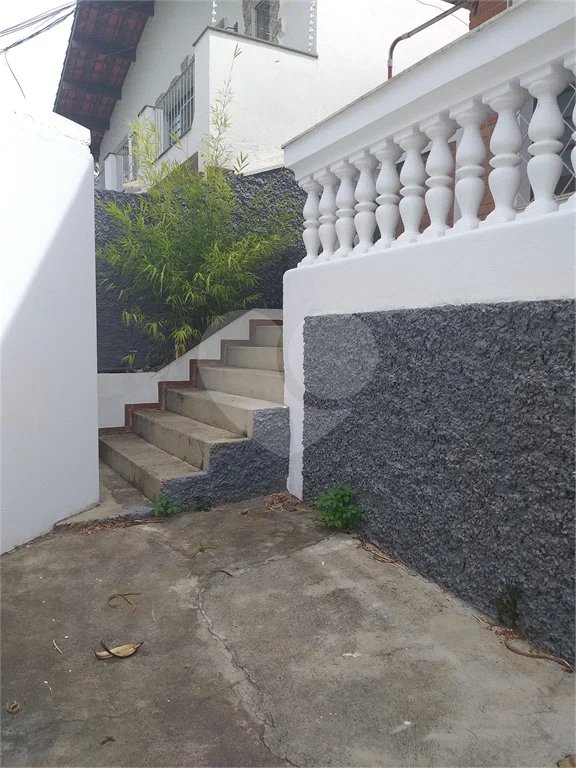 Casa à venda com 4 quartos, sendo 1 suíte,  no Centro, Vinhedo, SP