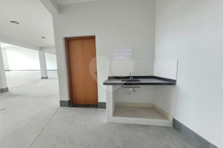 Prédio Comercial para Locação no Jardim Santo Antônio em Valinhos/SP