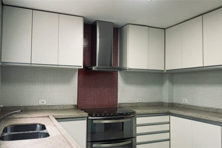 Casa à venda com 3 suítes no condomínio Vilas 2, São Paulo - SP