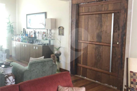 Casa no condomínio Delle Estele em Louveira -SP