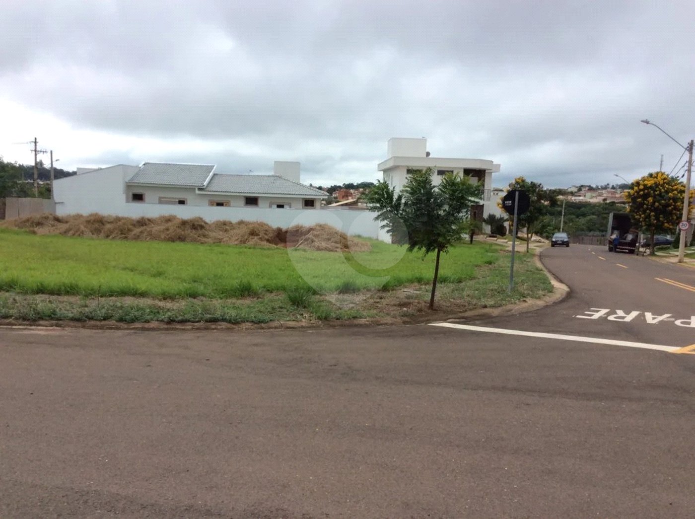 Terreno para venda no Residencial Quebec