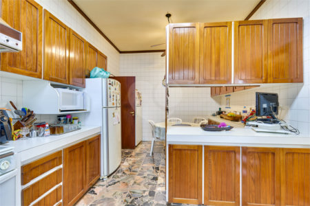 Casa Térrea à venda com 4 quartos, sendo 2 suítes, em Alto da Boa Vista, São Paulo, SP