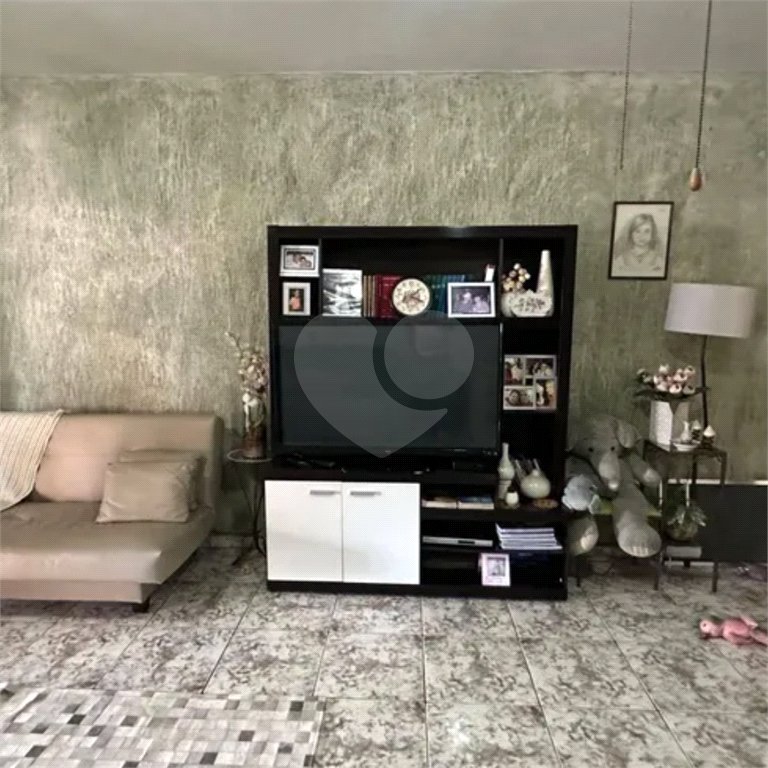 Sobrado à venda com 4 quartos, sendo 2 suítes,  em Jardim Líbano, São Paulo, SP