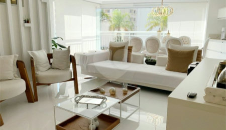 Apartamento à venda com 3 suítes em Mooca, São Paulo, SP