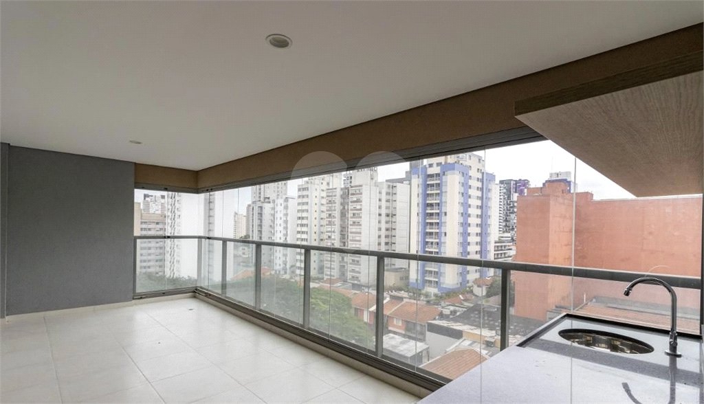 Apartamento à venda ou para alugar com 2 suítes em Vila Olímpia, São Paulo, SP
