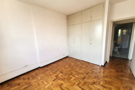 Apartamento no Edifício São Carlos
