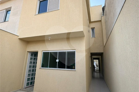 Sobrado a venda Ipiranga/SP 180m² com 3 Quartos suítes 5 banheiros 4 vagas área de serviços e Churrasqueira.