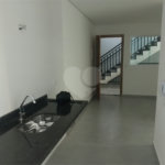 Apartamento Novo com 2 Dormitórios, Elevador na Vila Gustavo. Aceita Pet.