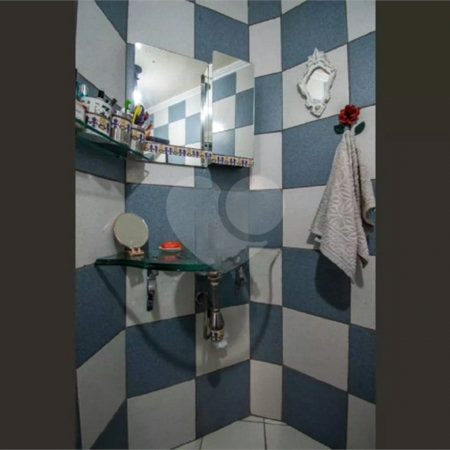 Apartamento no Edifício monte Videl
