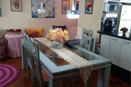 Apartamento na Liberdade