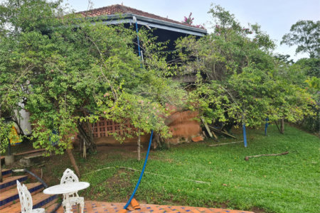 Excelente Chácara à Venda em Itapecerica da Serra/SP