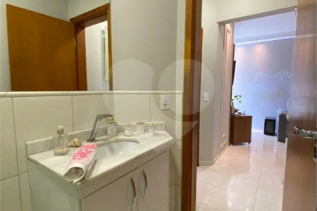 Lindo apartamento com 2 dormitórios com 2 vagas cobertas à venda, 65 m², por R$ 470.000,00 no condomínio Villagio D'Amore, em Indaiatuba/SP.