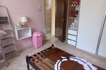 Casa Térrea à venda com 3 quartos em Campo Grande, Rio de Janeiro, RJ