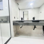 Casa à venda com 3 quartos, sendo 1 suíte, no condomínio Vale dos Sonhos 2, Rio de Janeiro - RJ