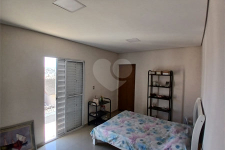 Casa à venda com 3 quartos, sendo 1 suíte,  em Mogi Moderno, Mogi das Cruzes, SP