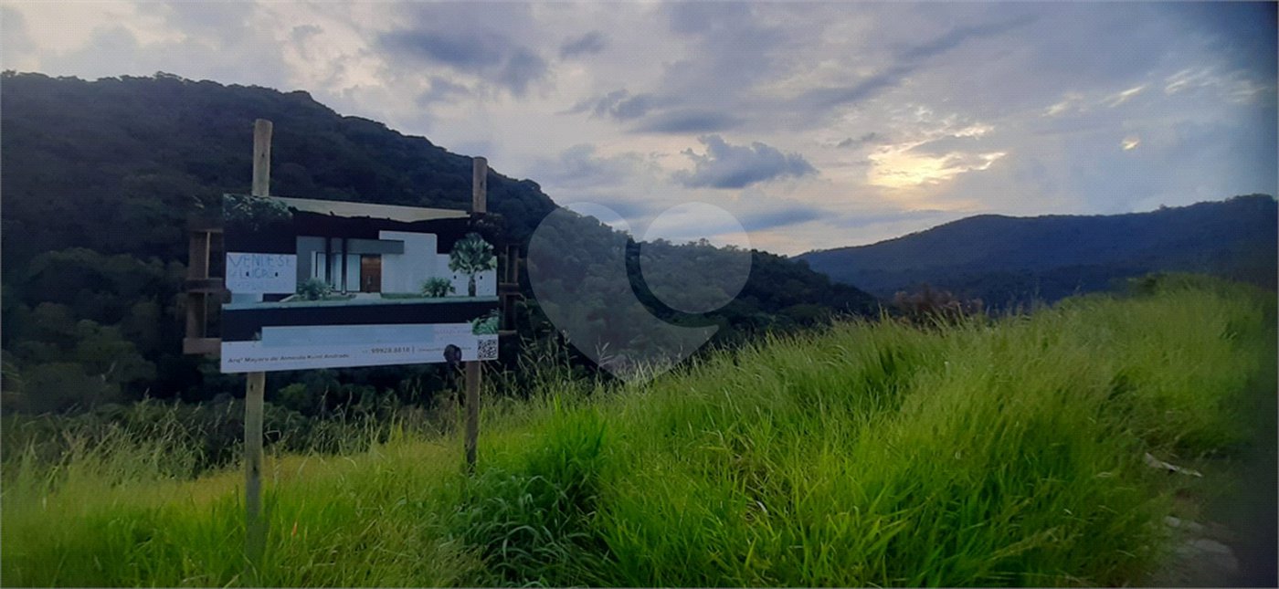 Terreno à venda no condomínio Residencial Cerros Verdes, Mairiporã - SP