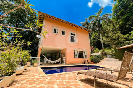 Casa à venda com 5 quartos, sendo 3 suítes,  em São Conrado, Rio de Janeiro, RJ