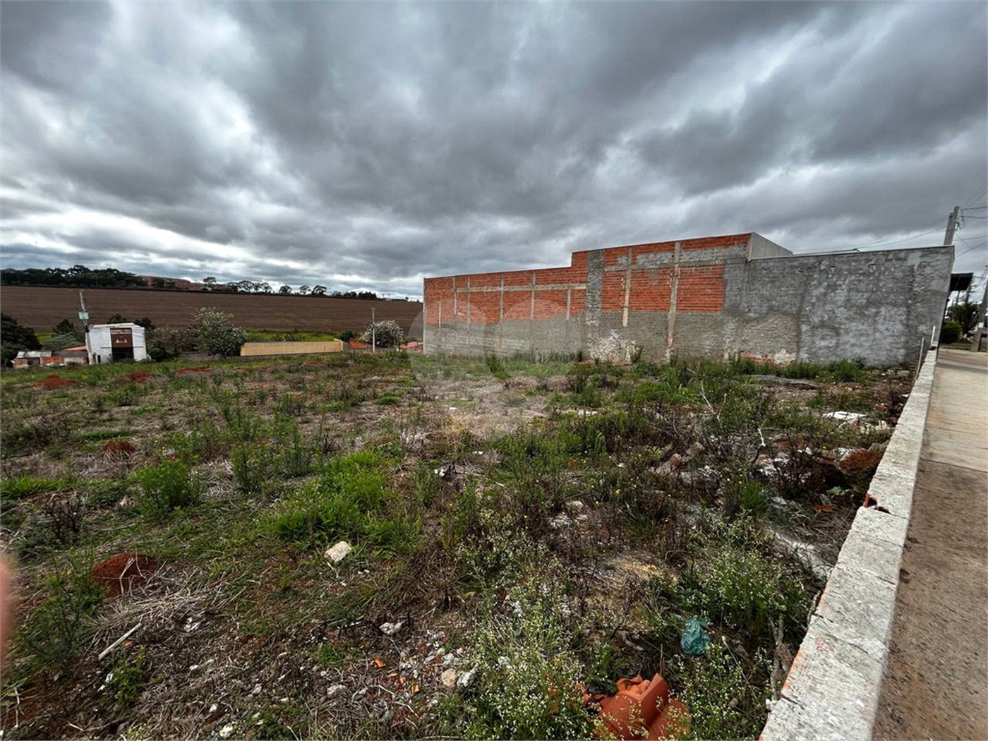 Terreno à venda em Vila Nastri, Itapetininga, SP