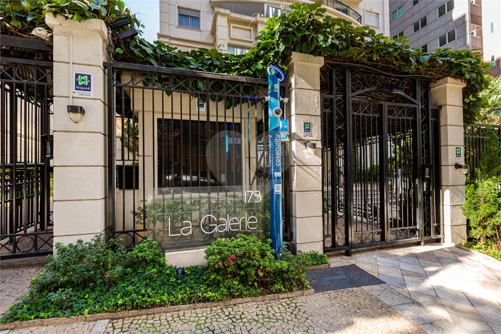 Apartamento para alugar com 2 quartos, sendo 1 suíte, em Cerqueira César, São Paulo, SP