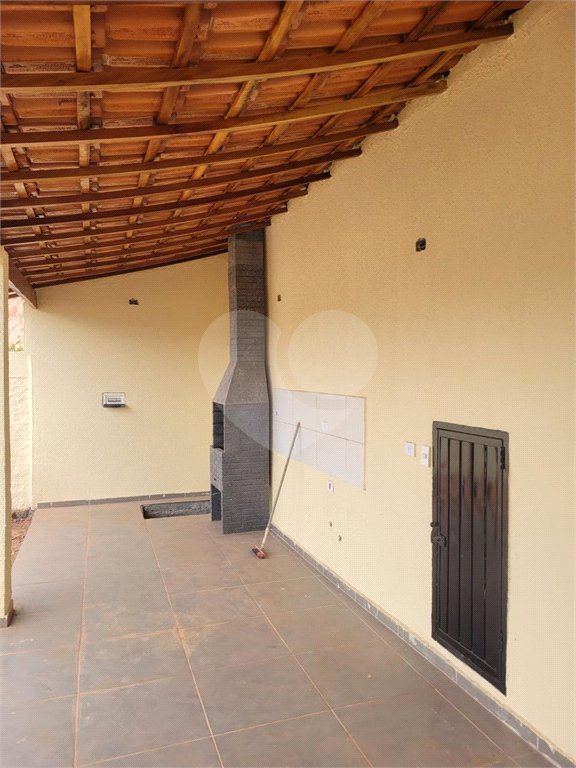 Casa à venda com 3 quartos, sendo 1 suíte, no condomínio Mirante da Mantiqueira I, Mairiporã - SP