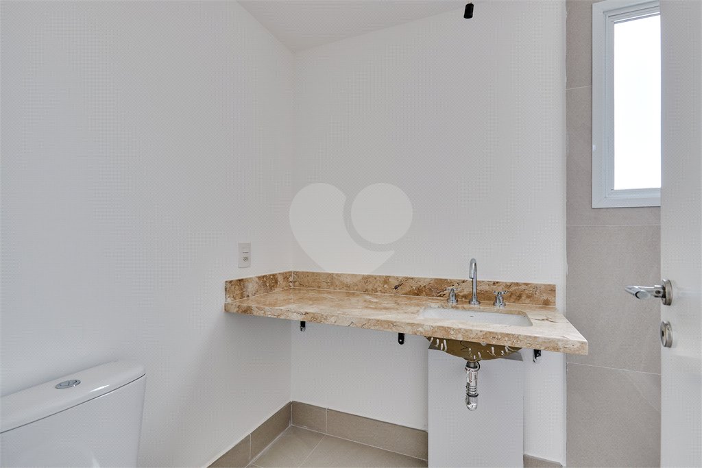 Apartamento à venda com 4 quartos, sendo 2 suítes, em Santo Amaro, São Paulo, SP