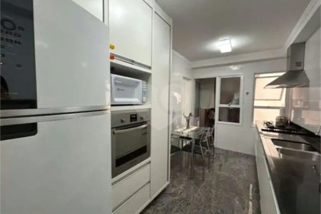 Apartamento à venda com 3 suítes em Vila Gomes Cardim, São Paulo, SP