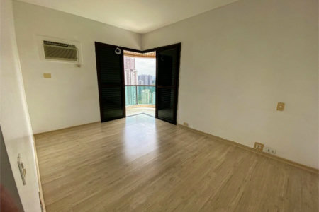 Apartamento à venda com 4 suítes em Vila Suzana, São Paulo, SP