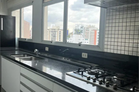 Apartamento à venda com 3 suítes em Vila Andrade, São Paulo, SP