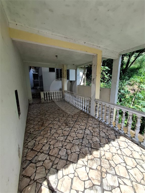 Casa à venda com 5 quartos em Santíssimo, Rio de Janeiro, RJ