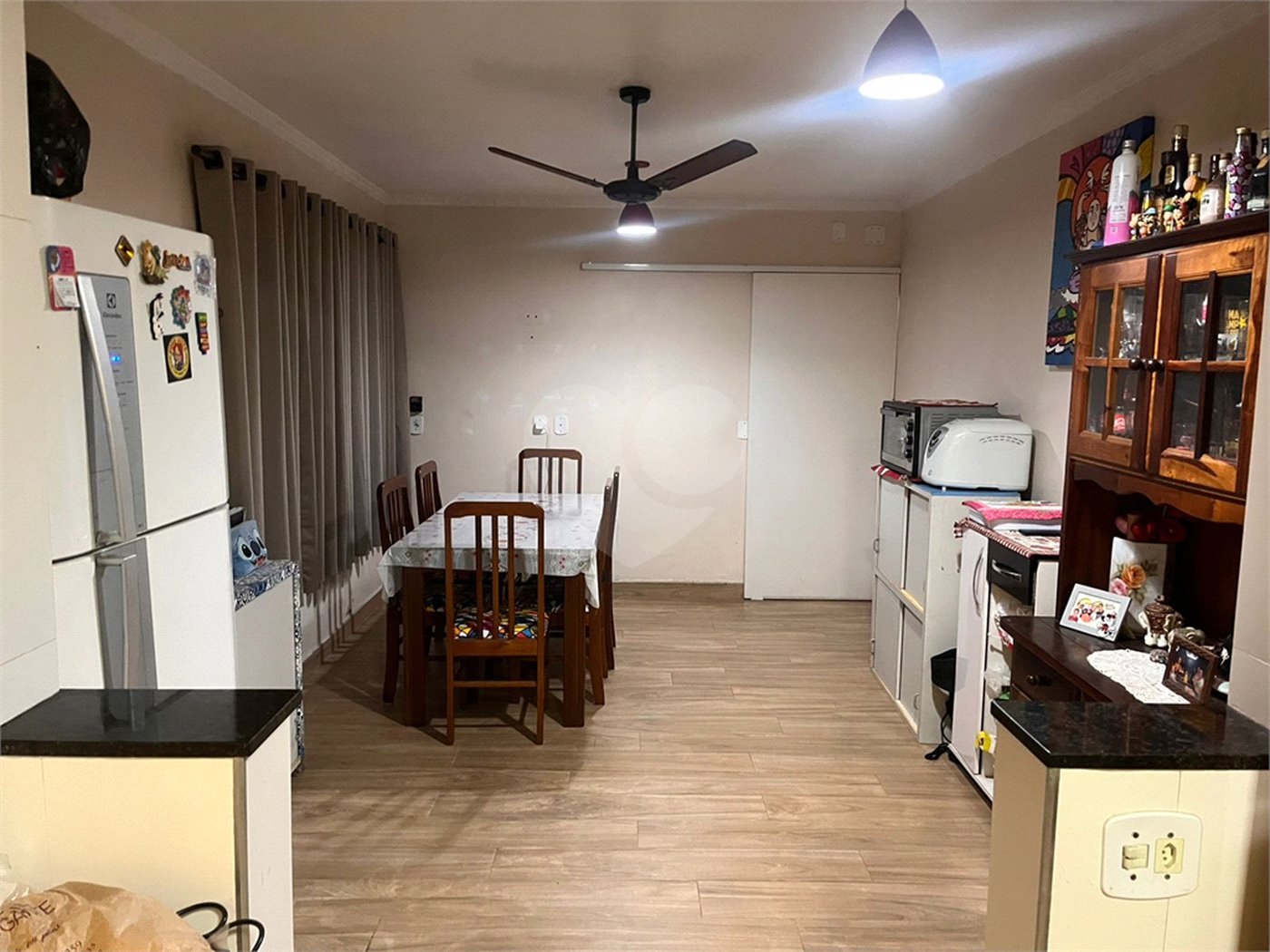 Sobrado à venda com 4 quartos, sendo 1 suíte, em Vila Antonieta, São Paulo, SP