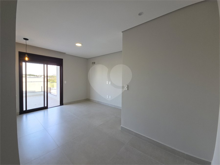 Casa à venda com 3 suítes no condomínio Helena Maria, Sorocaba - SP