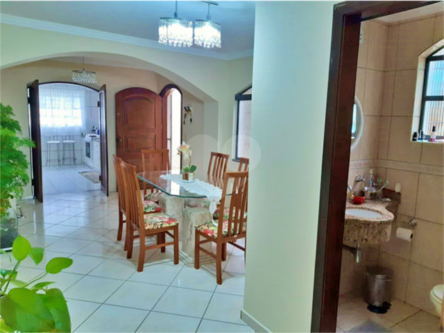Casa à venda com 3 quartos, sendo 2 suítes,  em Santana, São Paulo, SP