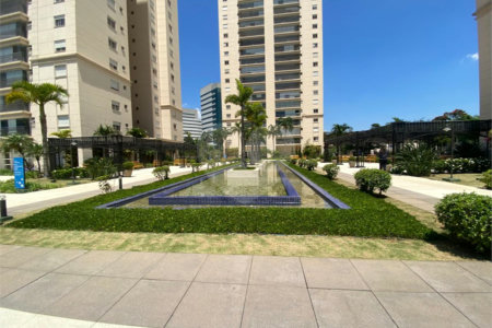Apartamento à venda com 3 suítes em Jardim Marajoara, São Paulo, SP